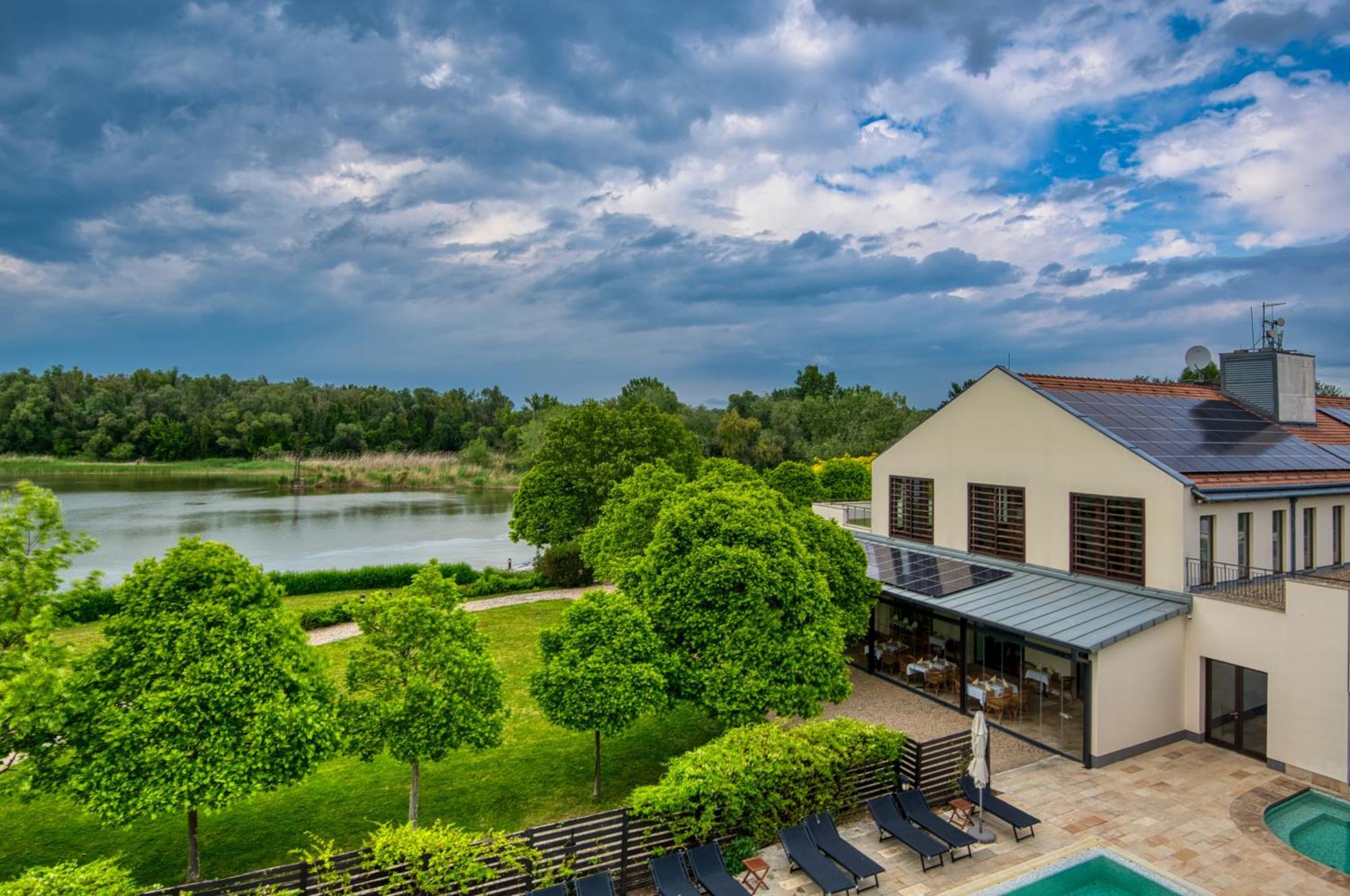 Tisza Balneum Hotel Tiszafüred Kültér fotó